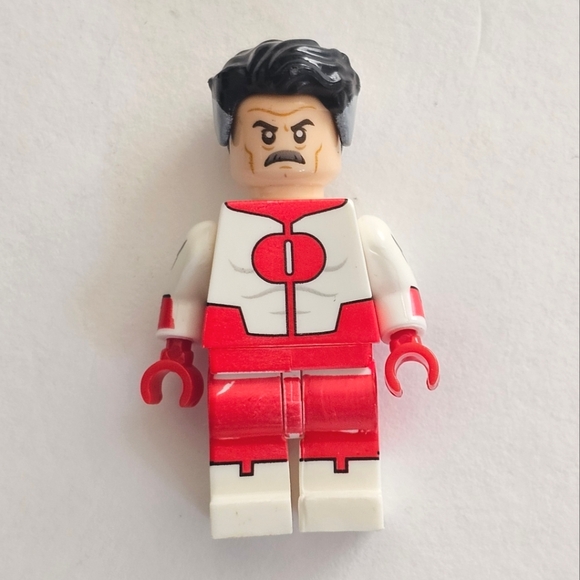 Lot of 3 Lego Compatible Image Invincible & Omniman minifigures - Picture 4 of 5